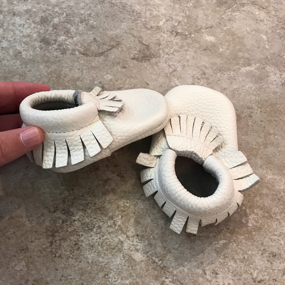 Sayoyo baby moccasins